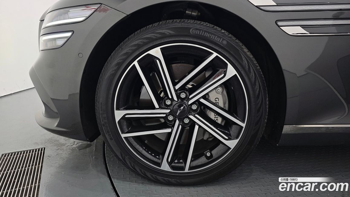 Genesis G80 2025