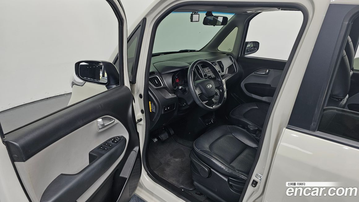 Kia RAY 2012