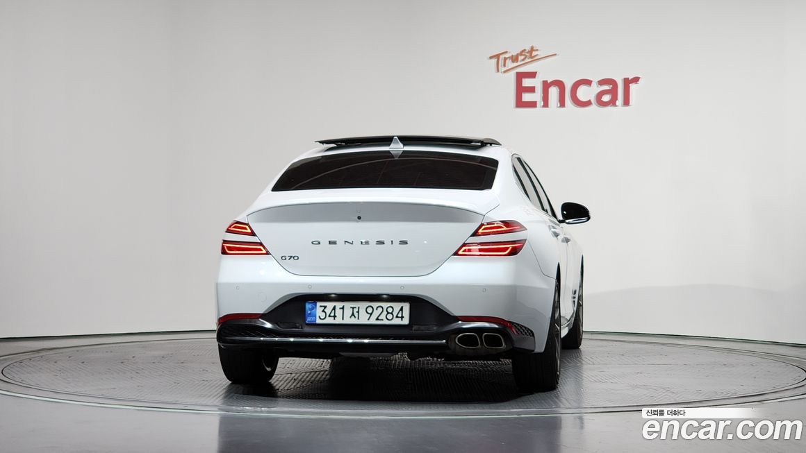 Genesis G70 2023