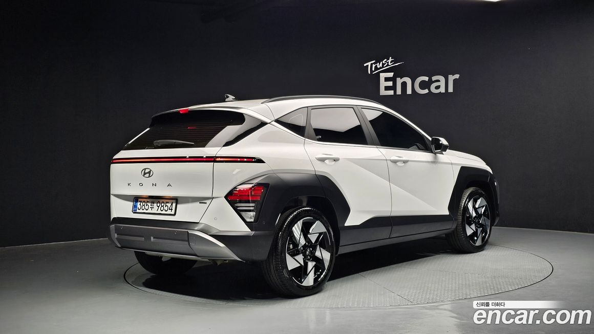 Hyundai Kona 2024