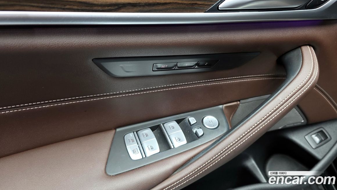 BMW 5-Series 2022