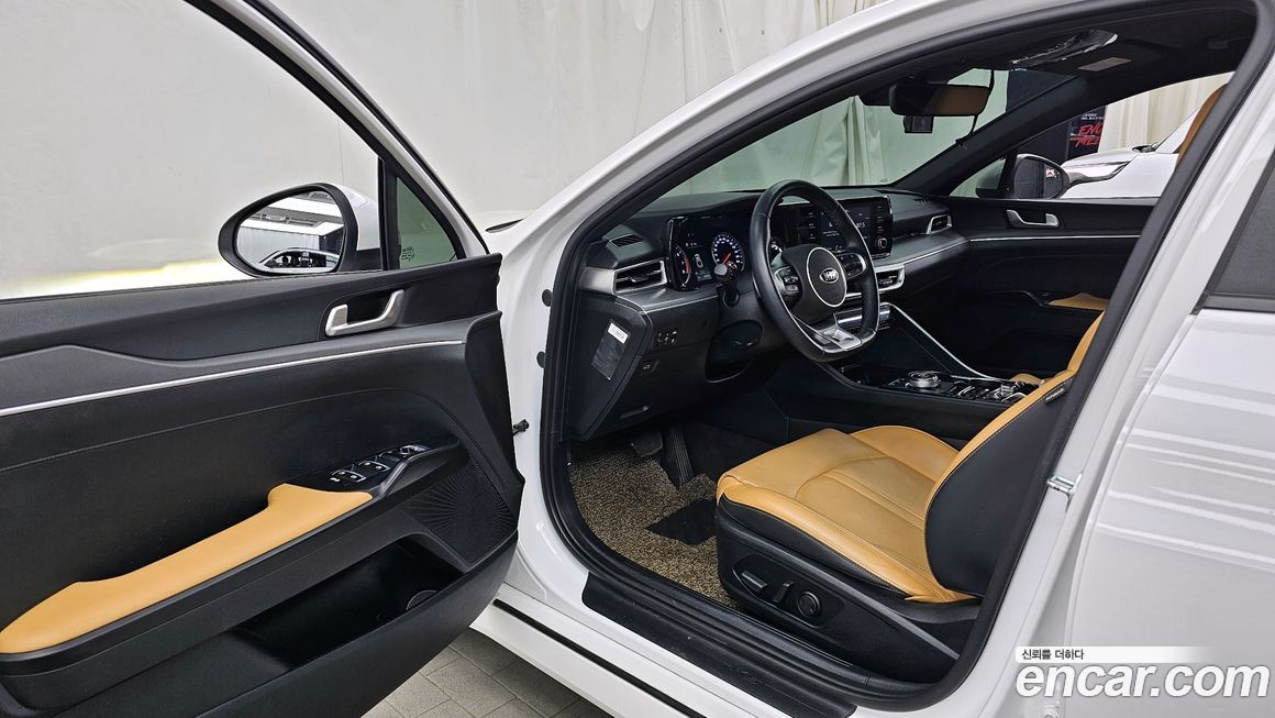 Kia K5 2021