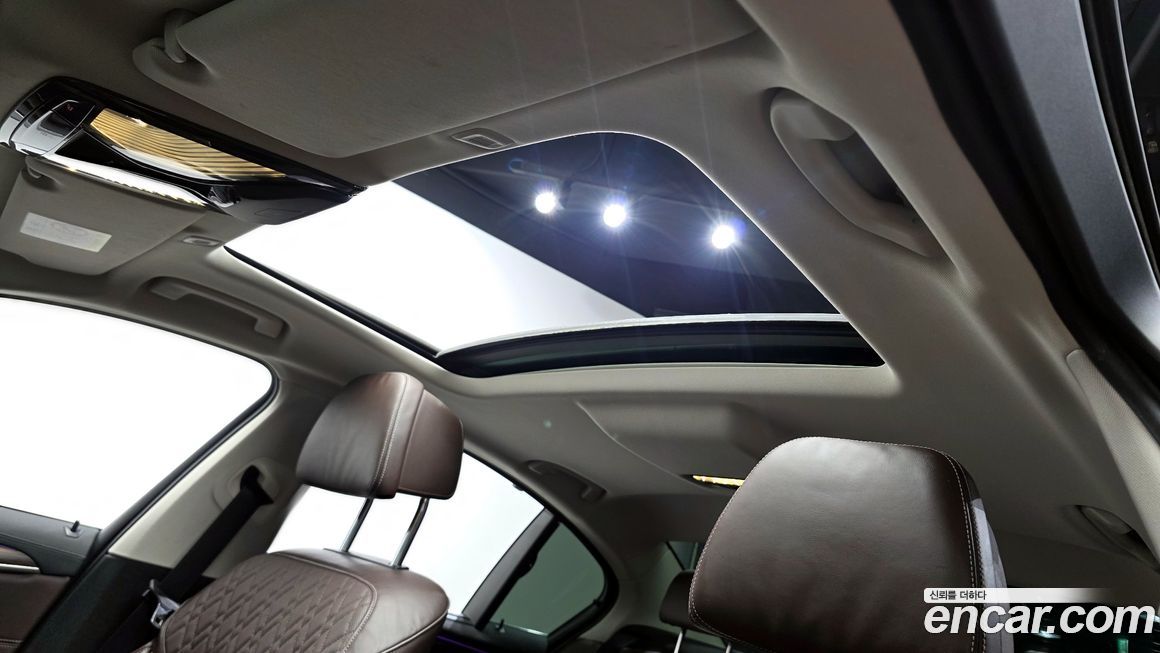 BMW 5-Series 2022