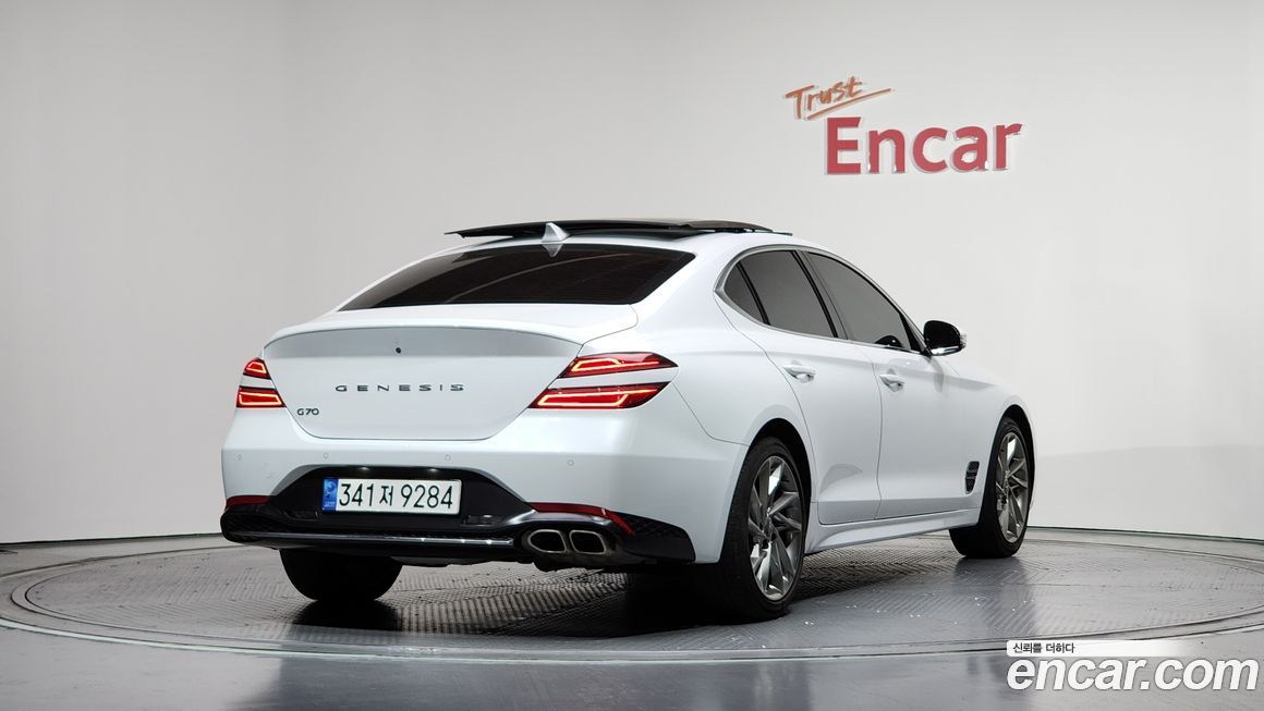 Genesis G70 2023
