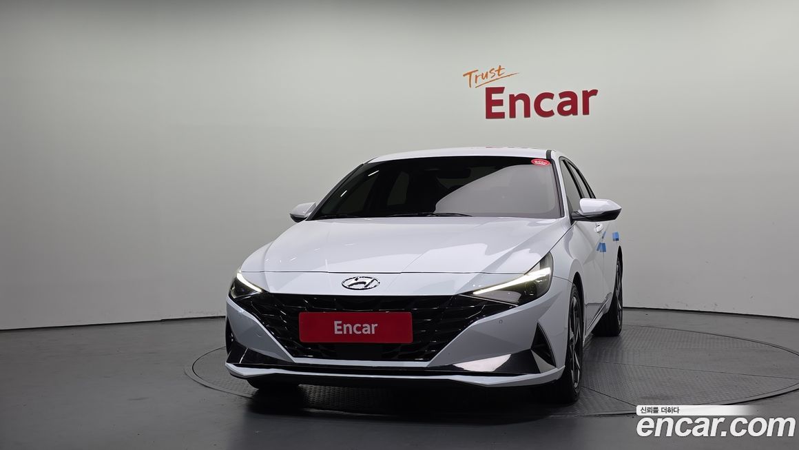 Hyundai AVANTE 2021