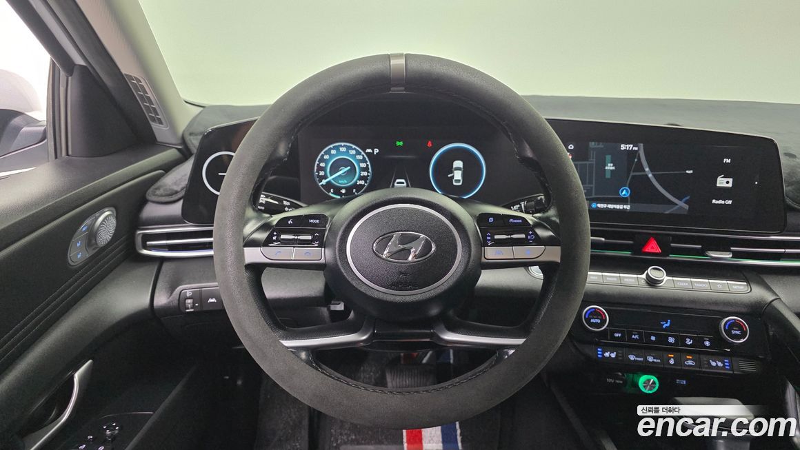 Hyundai AVANTE 2021