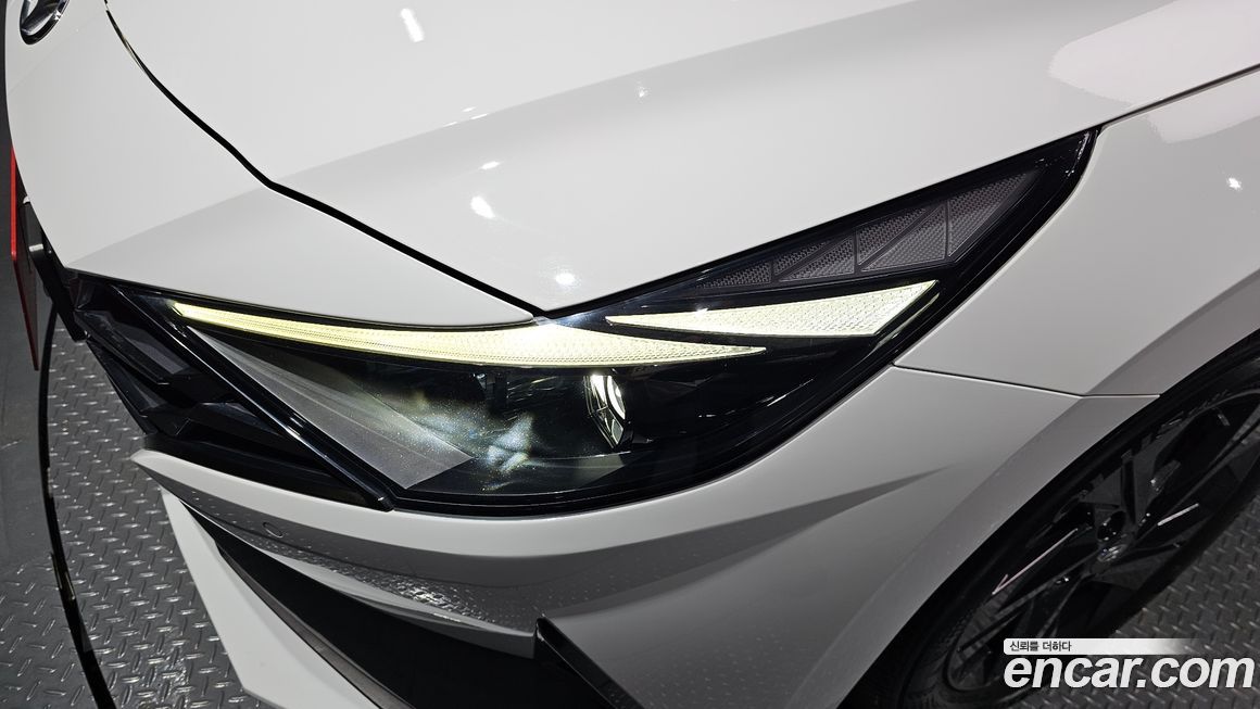Hyundai AVANTE 2021
