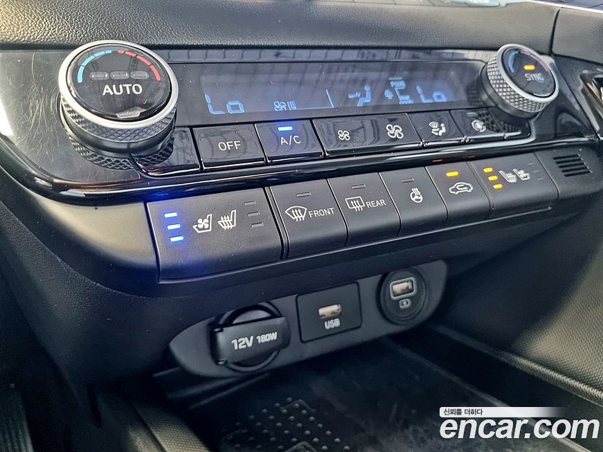 Hyundai AVANTE 2021
