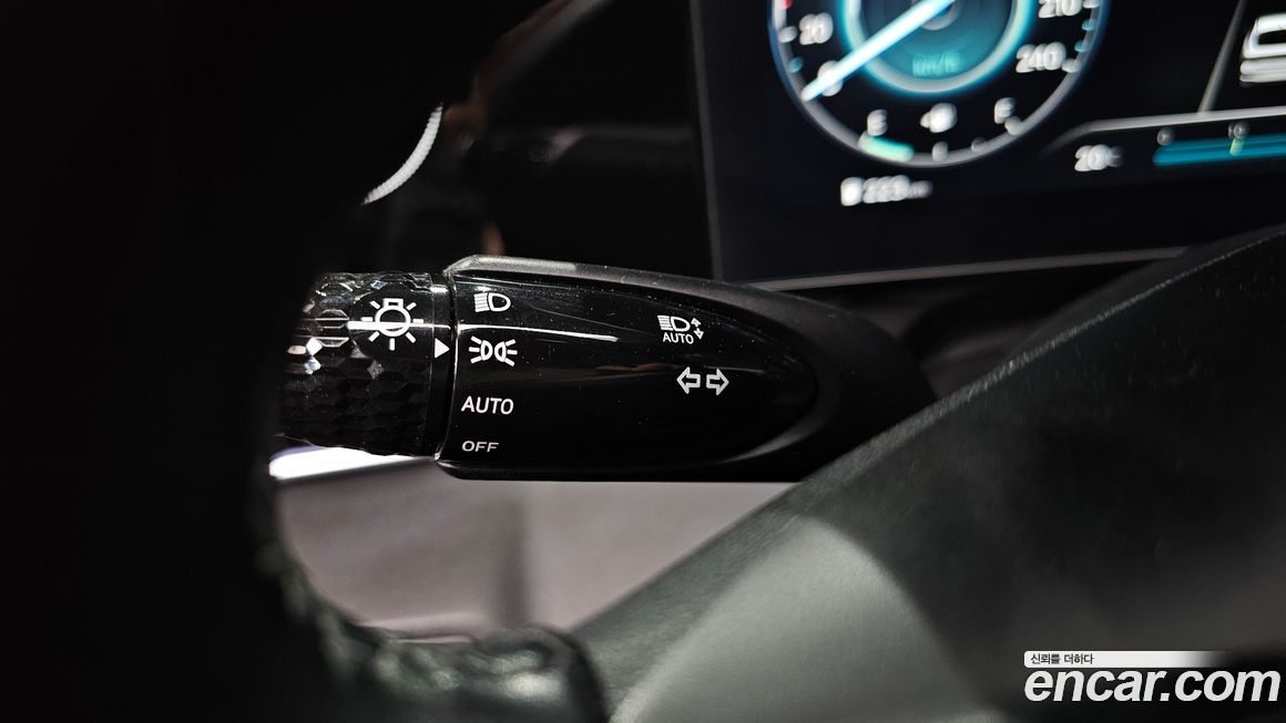 Hyundai AVANTE 2021