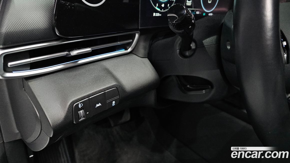 Hyundai AVANTE 2021