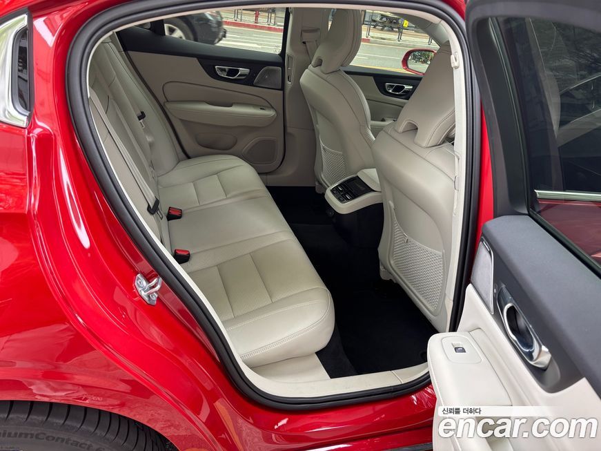 Volvo S60 2021