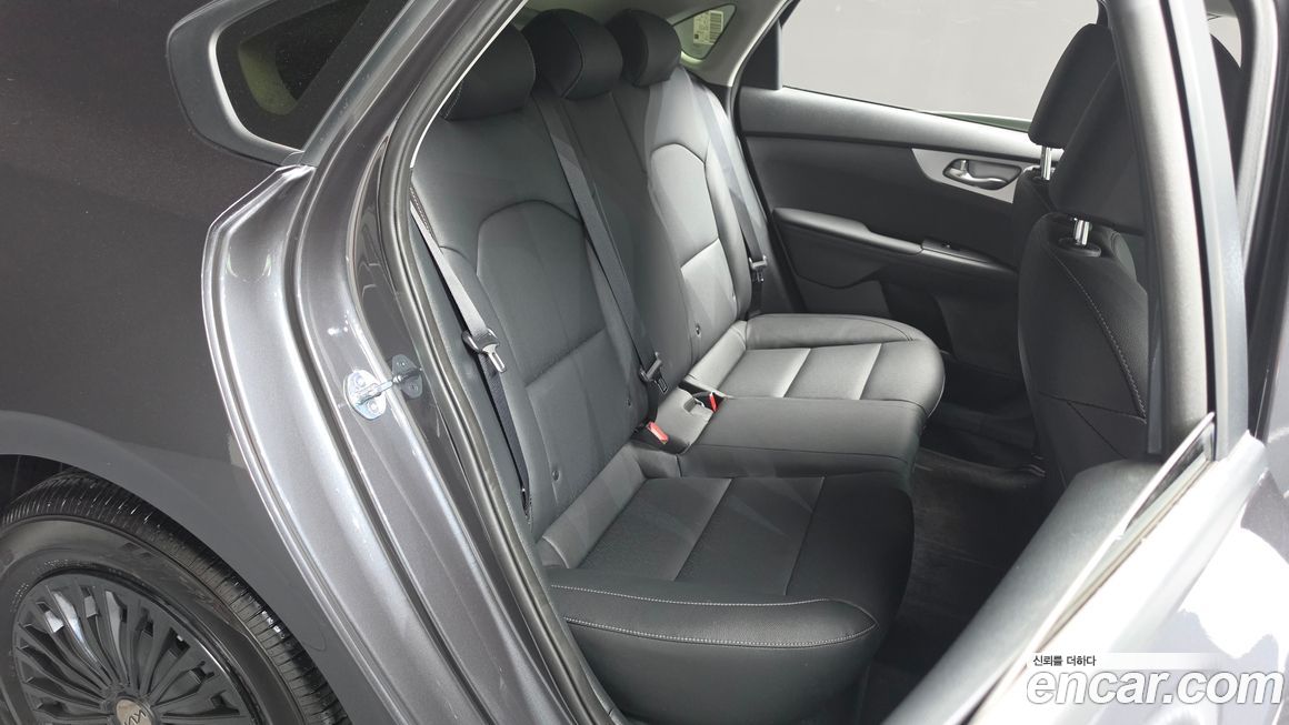Kia K3 2023