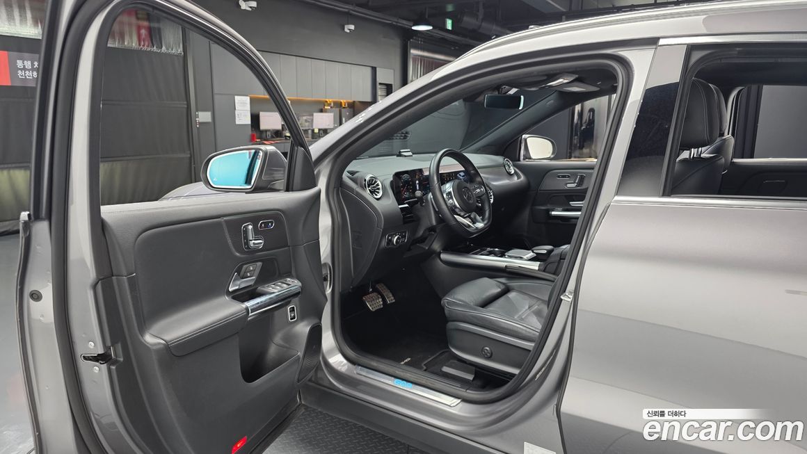 Mercedes-Benz EQA 2022