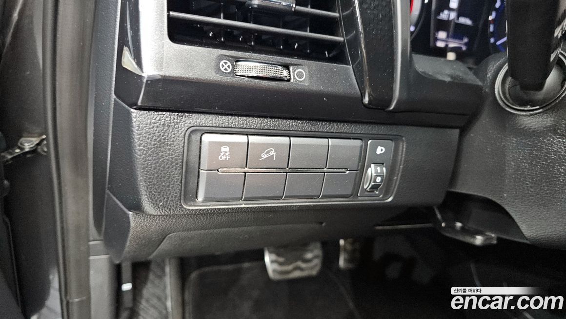 KG_Mobility_Ssangyong Rexton 2021