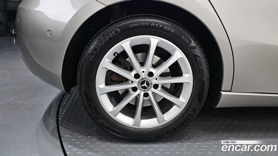 Mercedes-Benz A-Class 2019