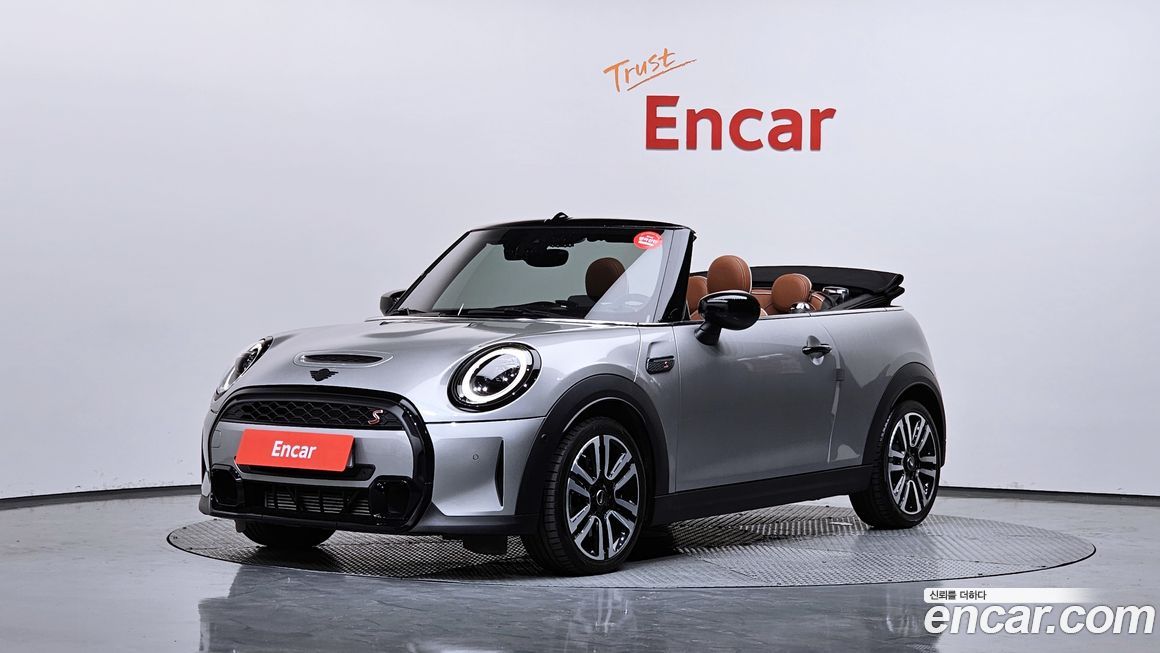 Mini Cooper Convertible 2024