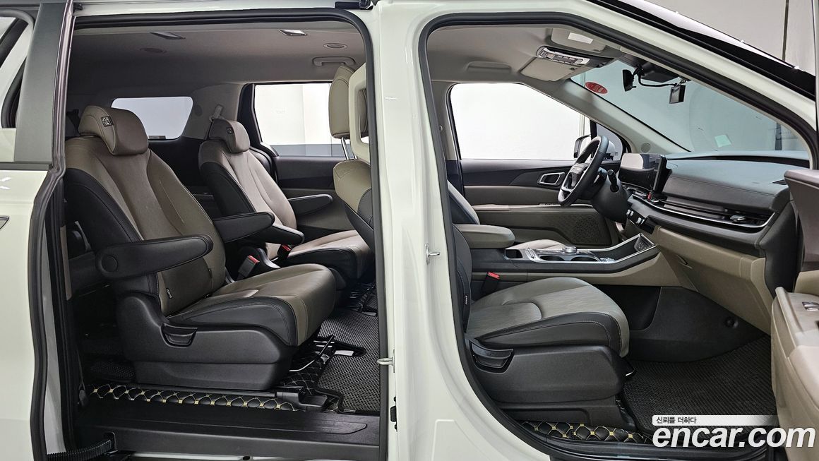Kia Canival 2025
