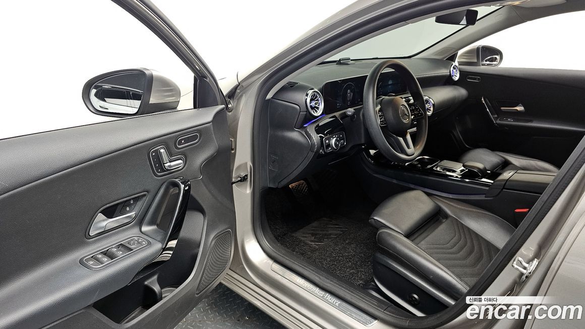 Mercedes-Benz A-Class 2019