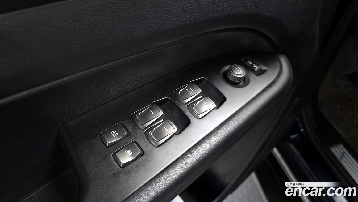 KG_Mobility_Ssangyong Rexton 2020