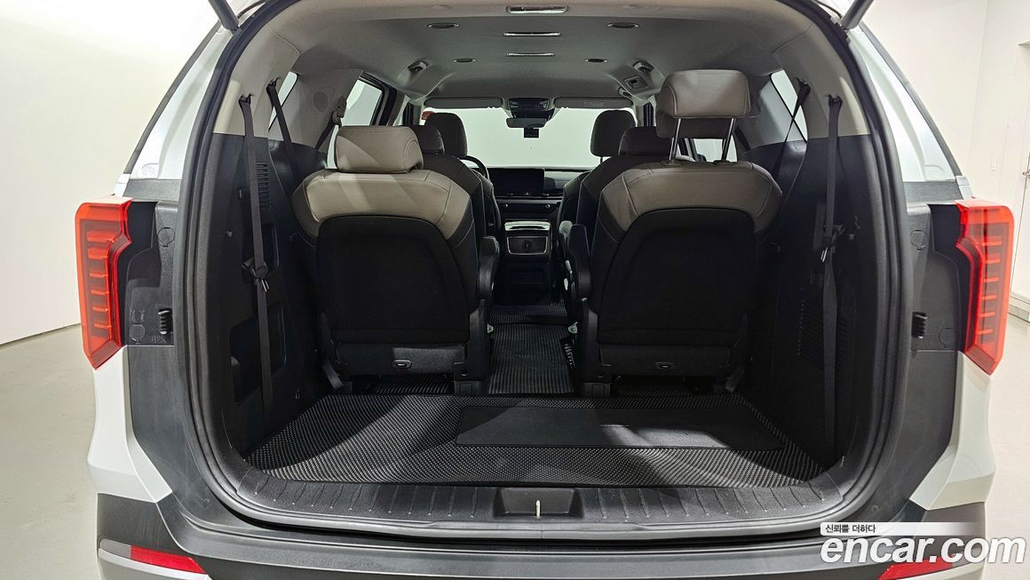 Kia Canival 2025