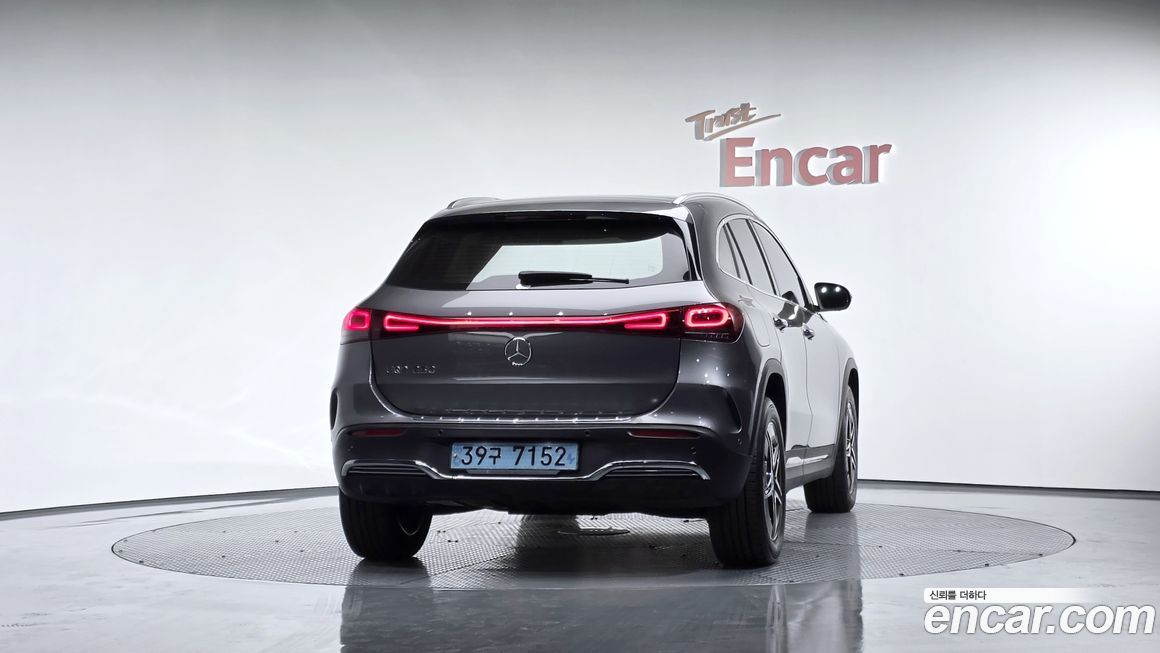 Mercedes-Benz EQA 2022