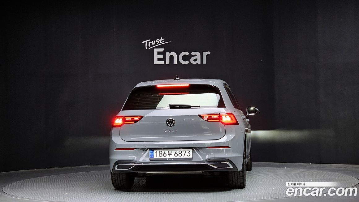 Volkswagen Golf 2023