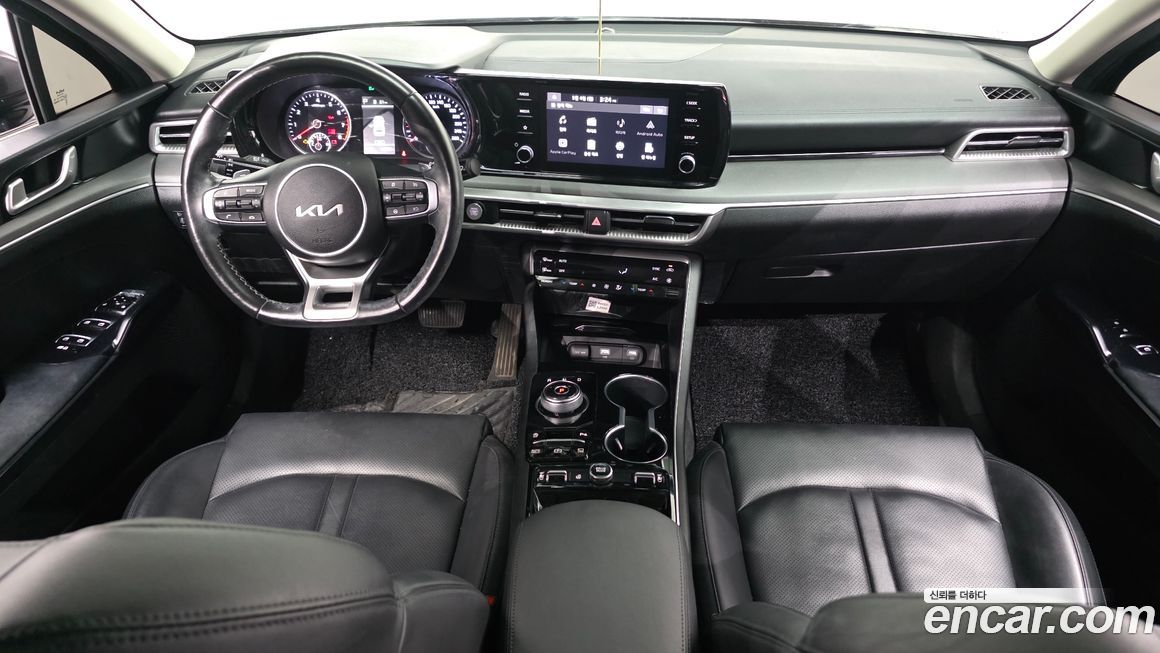 Kia K5 2023
