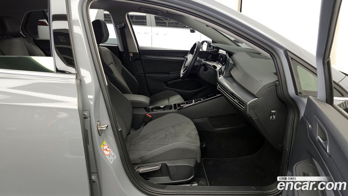 Volkswagen Golf 2023