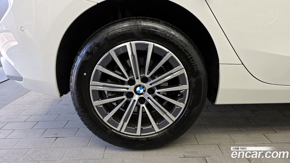 BMW 2-Series 2024