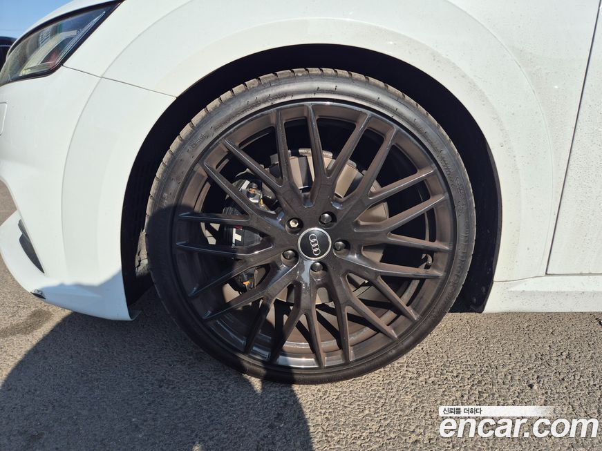 Audi TTS 2016