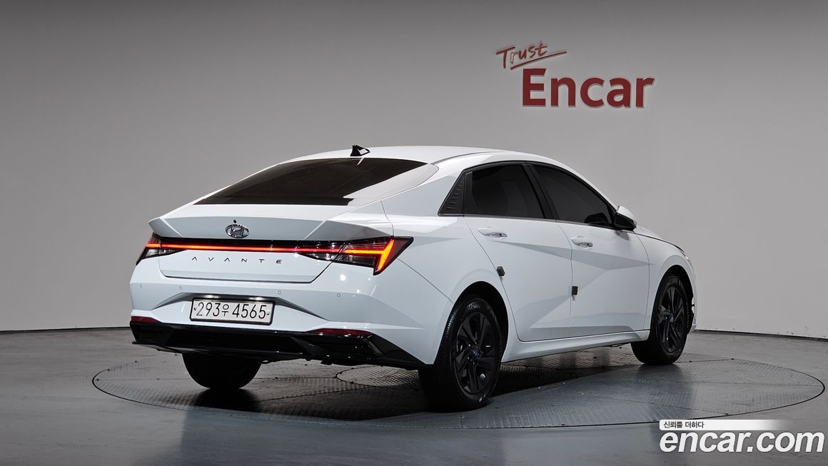 Hyundai AVANTE 2021