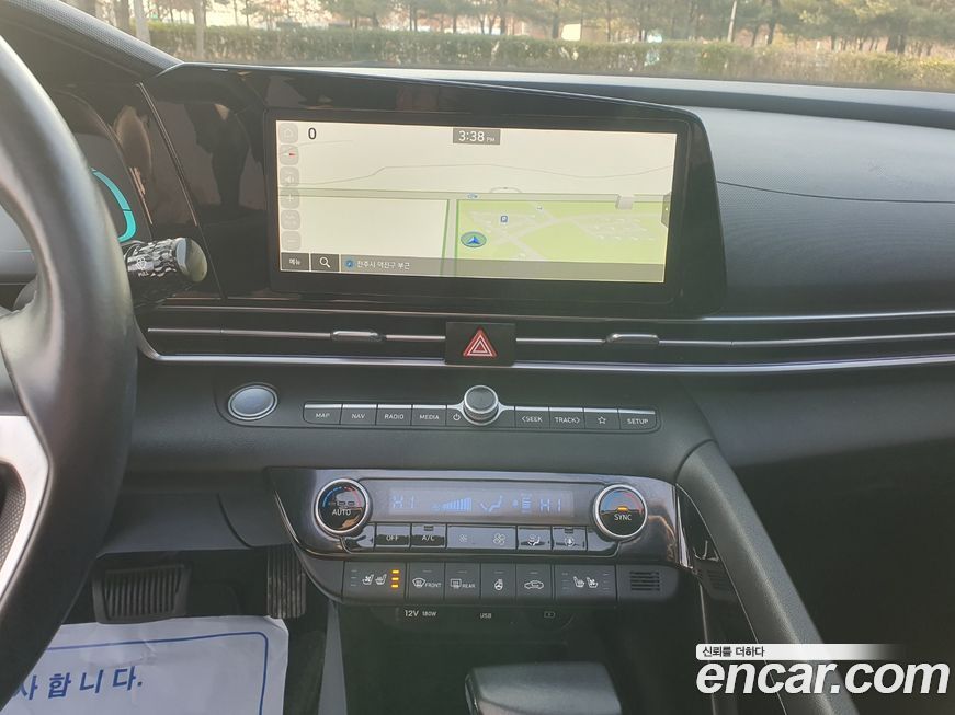 Hyundai AVANTE 2024