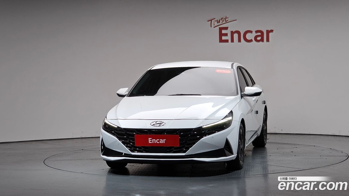 Hyundai AVANTE 2021