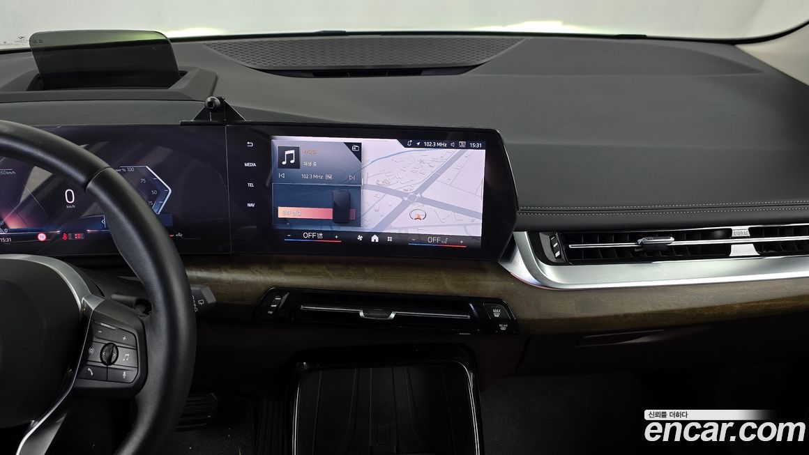 BMW 2-Series 2024