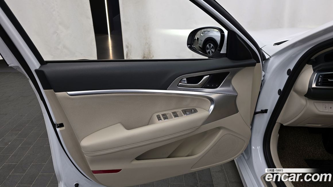 Genesis G70 2022