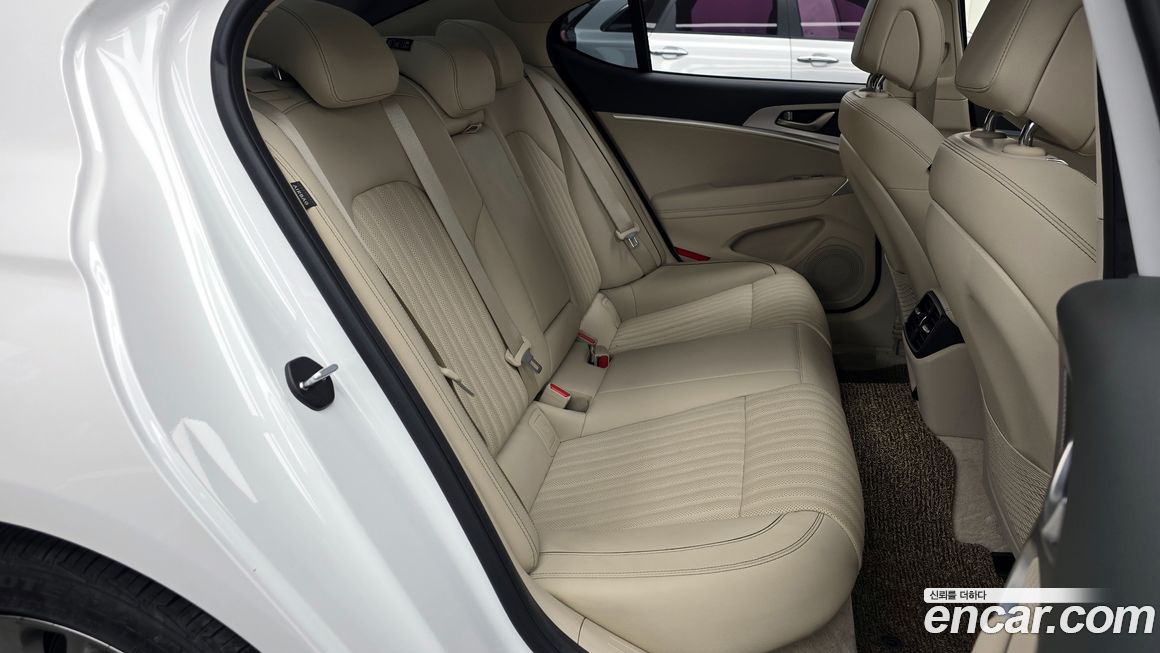 Genesis G70 2022