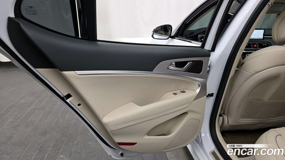 Genesis G70 2022