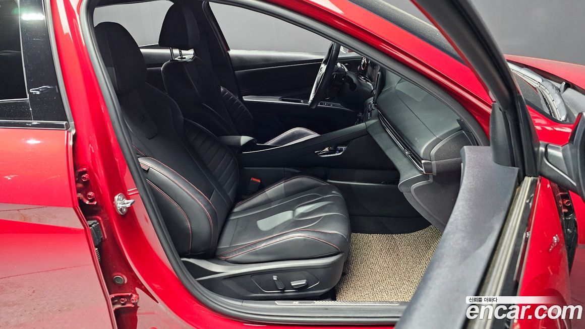 Hyundai AVANTE 2023