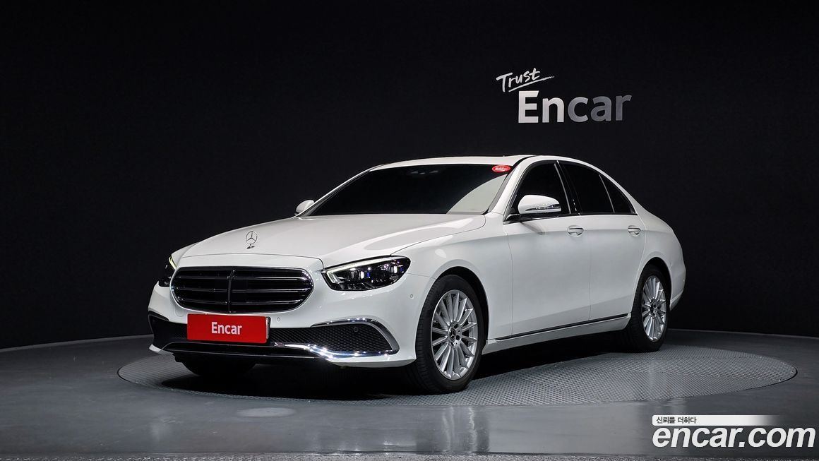 Mercedes-Benz E-Class 2021