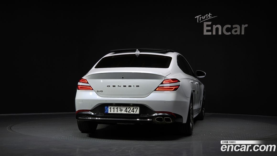 Genesis G70 2022