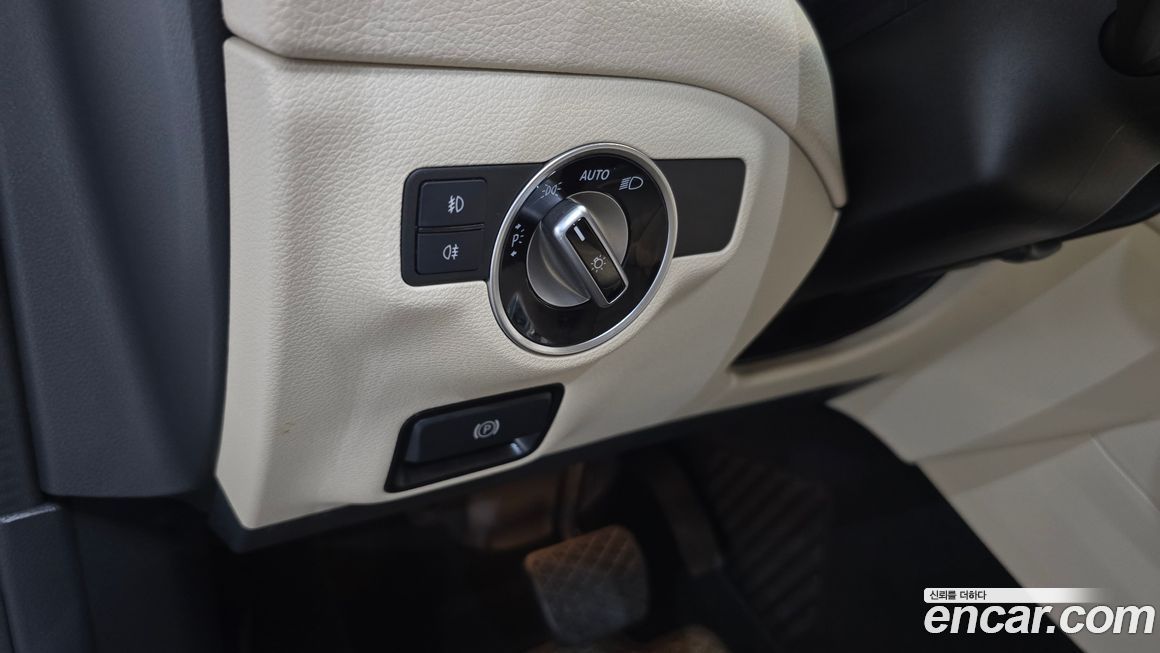 Mercedes-Benz GLA-Class 2018
