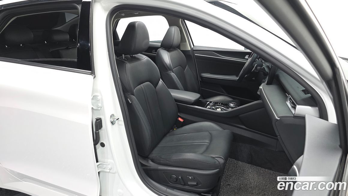 Kia K5 2023