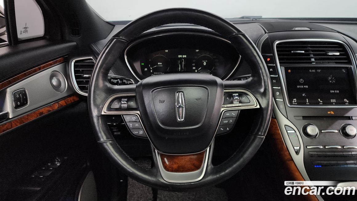 Lincoln Nautilus 2019