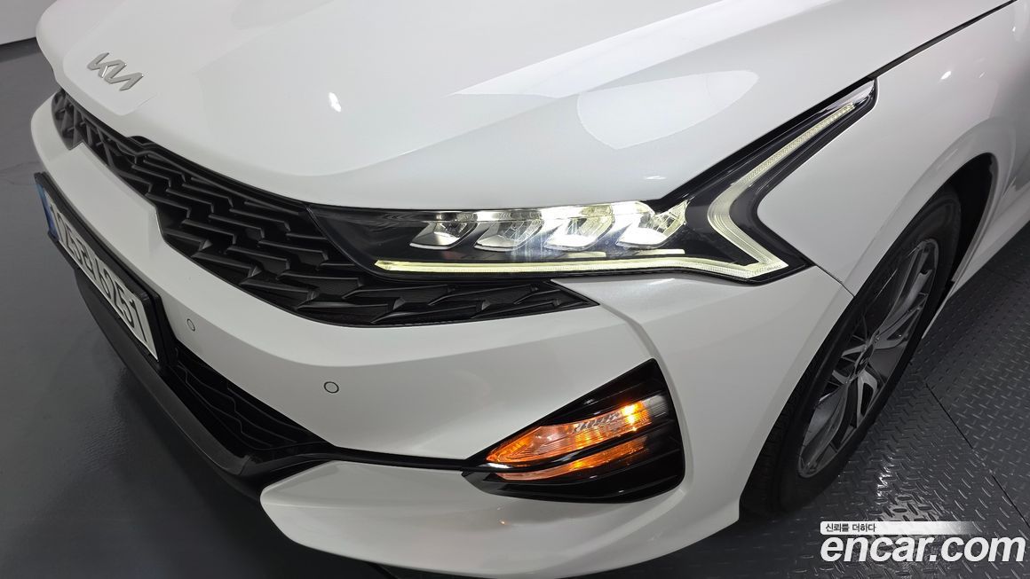Kia K5 2023
