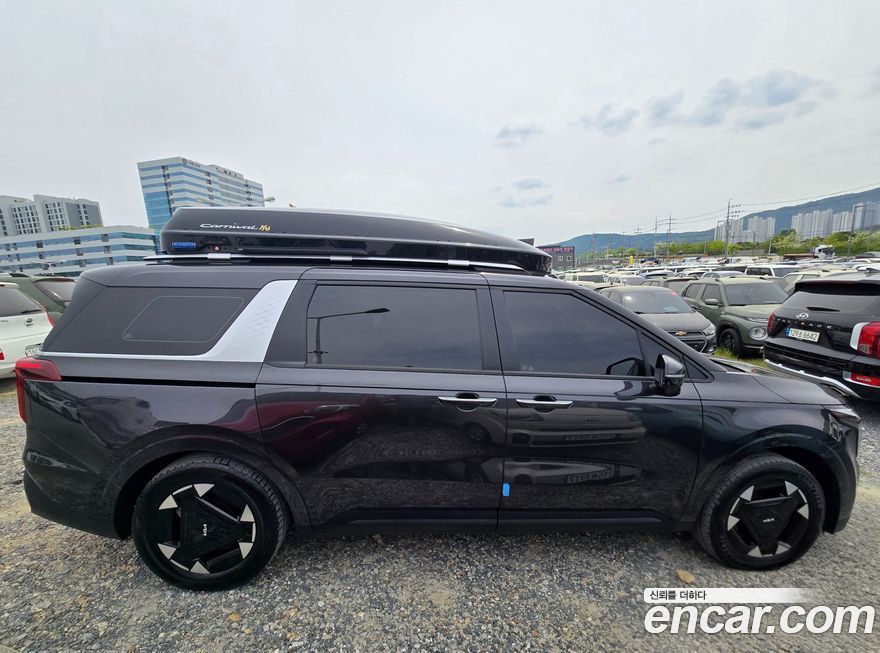 Kia Canival 2024