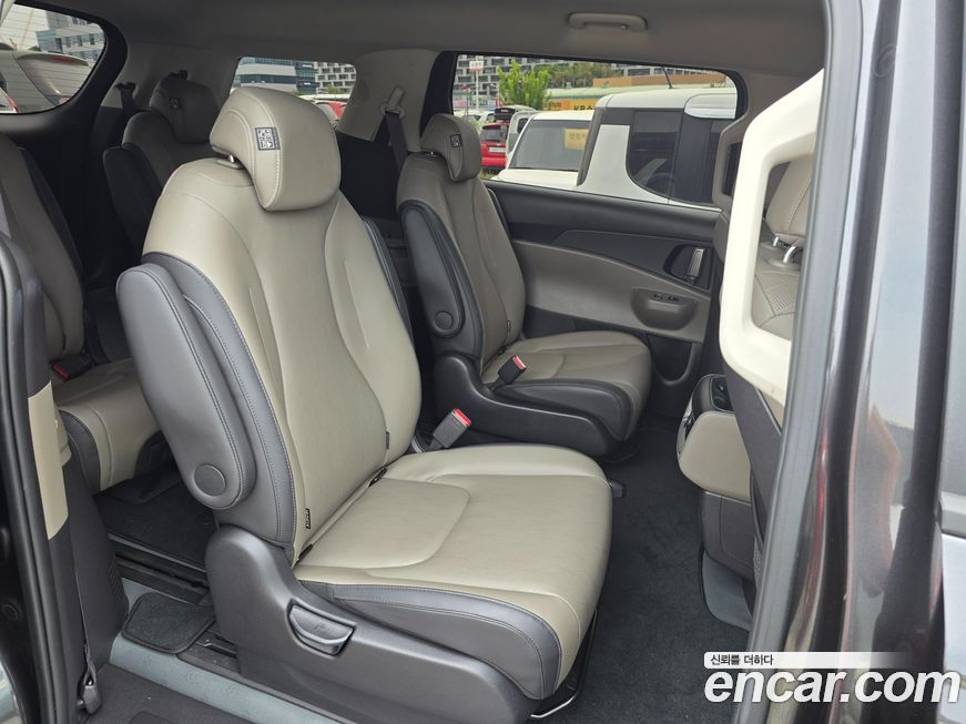 Kia Canival 2024