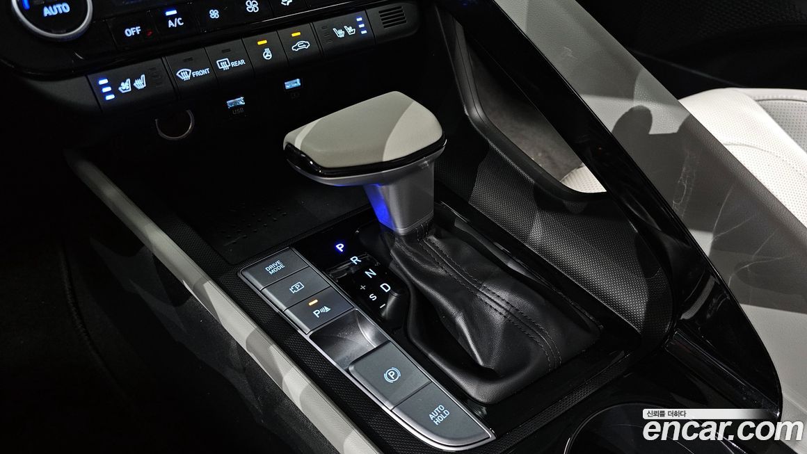 Hyundai AVANTE 2023