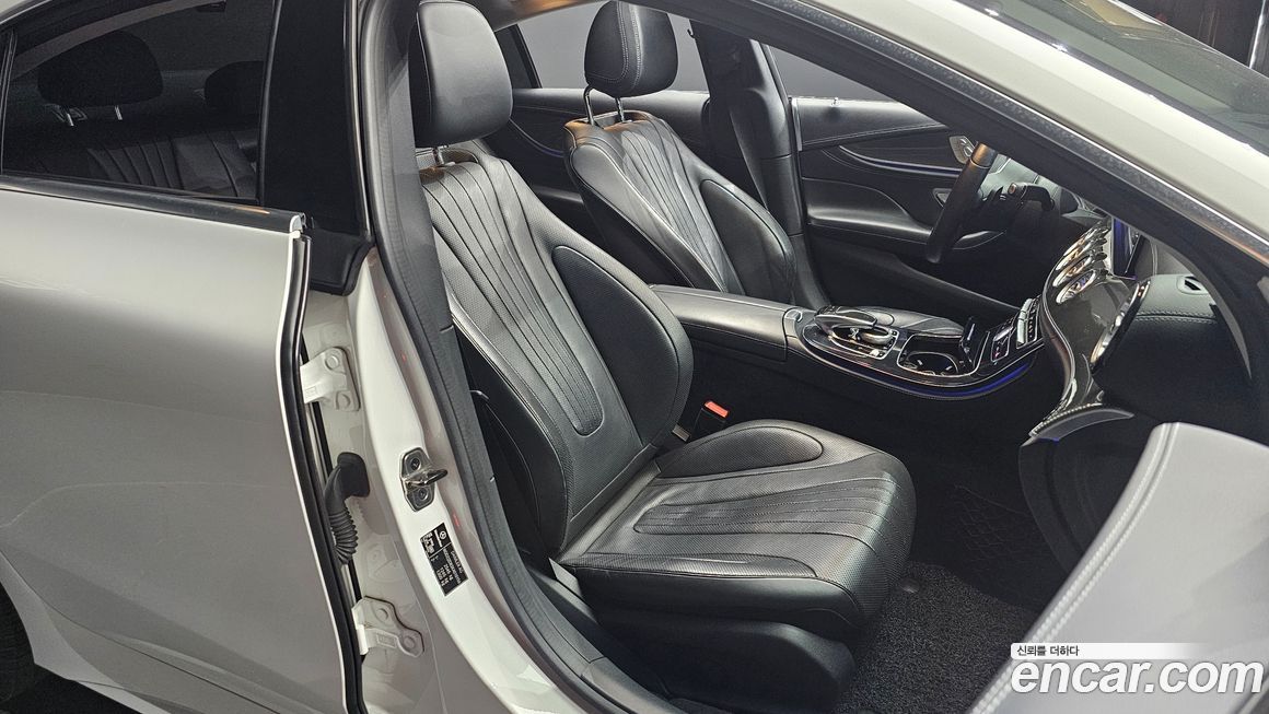 Mercedes-Benz CLS-Class 2019