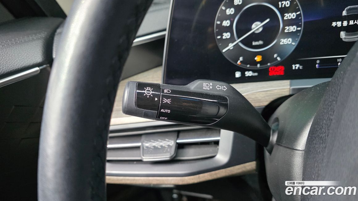 Kia K8 2022