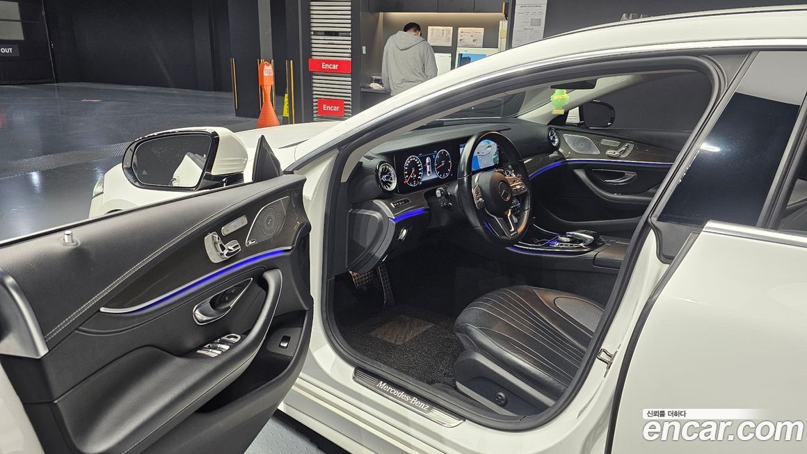Mercedes-Benz CLS-Class 2019